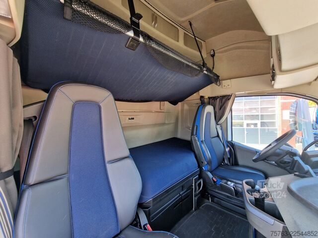 Prevoz v hladilniku/zamrznjenem stanju Volvo FH 13.500 6x2*4 - XL - Thermoking frigo - Retar...
