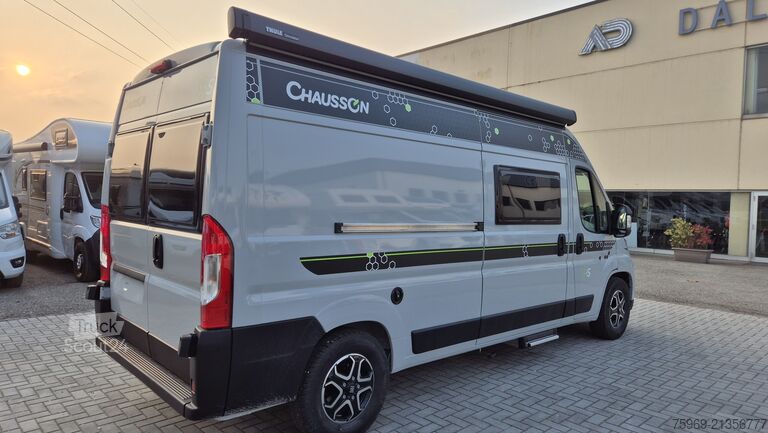 τροχόσπιτο αυτοκινούμενο Chausson F&S Line