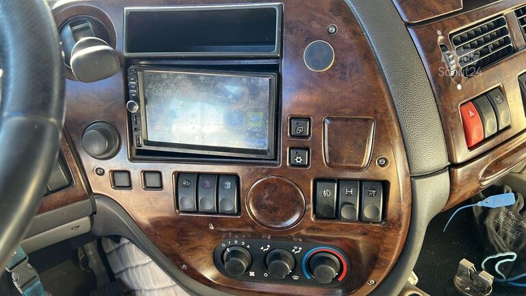 Standard-SZM DAF 105 XF 460 (MANUAL GEARBOX / BOITE MANUELLE / P...