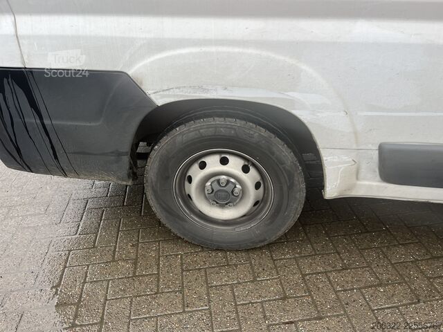 Lakókocsi/lakóautó 2024 Fiat Ducato Weinsberg Carabus | Manuale | Tetto a Soffietto