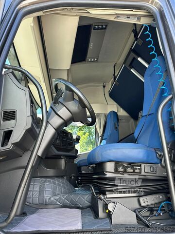 Standard-SZM Volvo FH 460 Full Spoiler, I-Park, Alloy Wheels, Hyva...