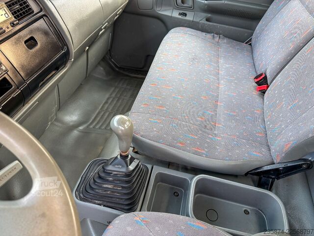 Furgonetka pick-up FUSO Canter Pritsche + Kran