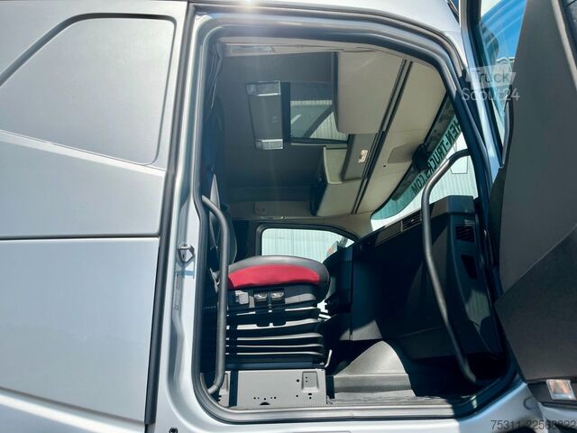 Trojstranný sklápací nákladný automobil VOLVO FH 500 6x4 | ALU-Kipper*Liftachse*60to.*Komfort+