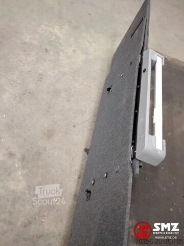 Interjera daļa Renault Occ bed (onder) Renault T