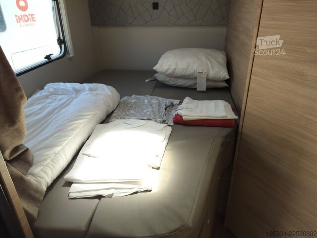 напівінтегрований кемпер 2024 Fiat Ducato Weinsberg Carasuite Automatique | Couchages pour 5