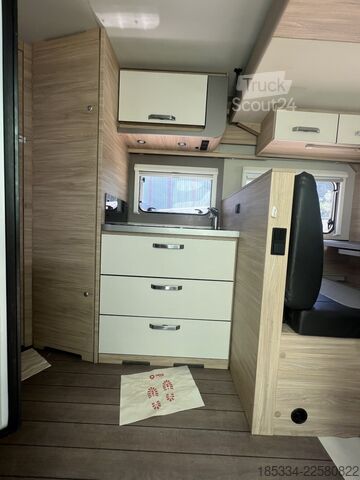 напівінтегрований кемпер 2024 Fiat Ducato Weinsberg Carasuite Automatique | Couchages pour 5