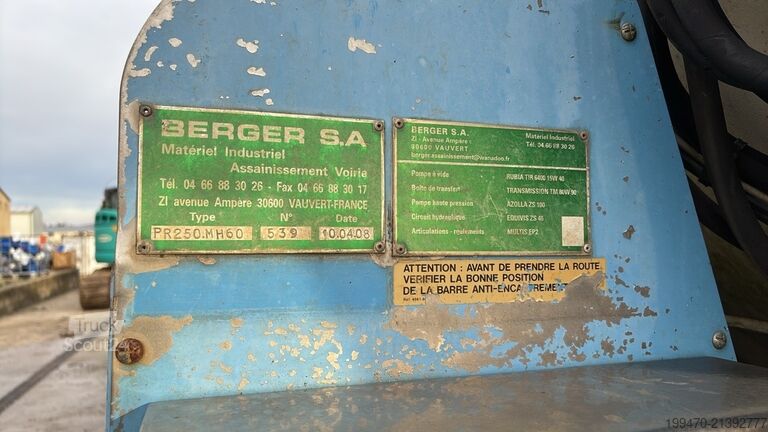 Superestructura de tanque DAF 85.410 Hydrocureur