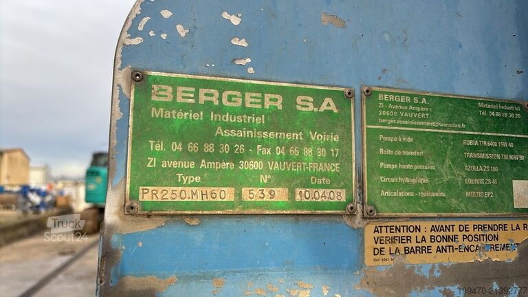 Superestructura de tanque DAF 85.410 Hydrocureur