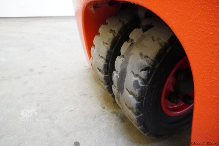 възможен мотокар Linde E 14 EVO 386-02