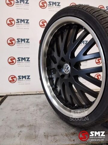Reifen Volkswagen Occ Band 295/30R22 103V Roadian HP Nexen set