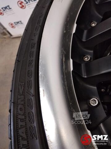 Reifen Volkswagen Occ Band 295/30R22 103V Roadian HP Nexen set