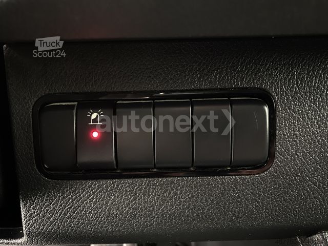 Фургон з високим дахом MERCEDES-BENZ Sprinter 519 V6 *WERKSTATT* AHK 3,0t+KAMERA+NAVI