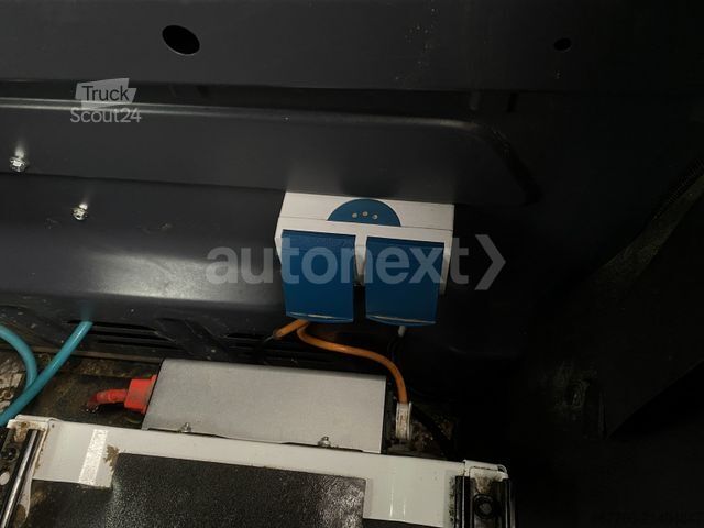 Højt tag varevogn MERCEDES-BENZ Sprinter 519 V6 *WERKSTATT* AHK 3,0t+KAMERA+NAVI