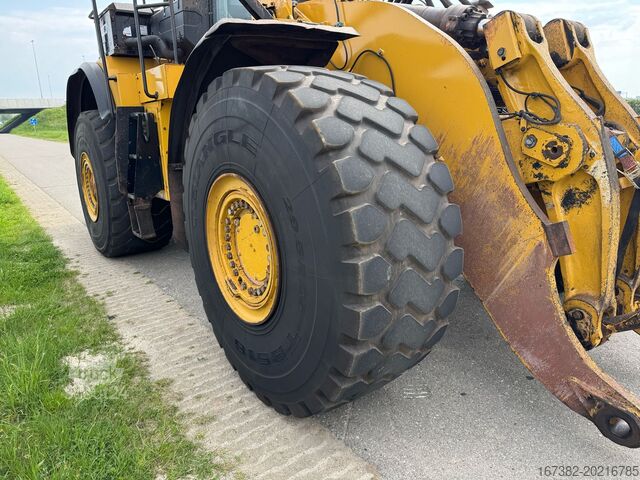 Wiellader Caterpillar 980M