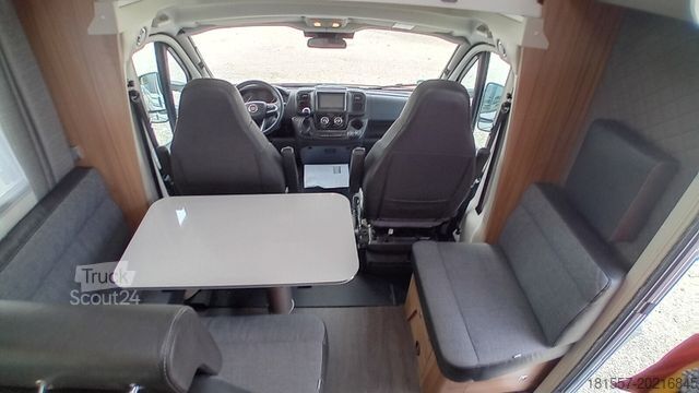 Autocaravana con alcoba ADRIA Coral XL Plus 670 SL Automatk, 160 PS, Markise