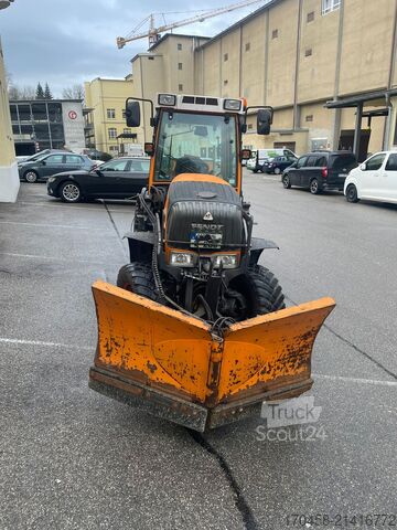 Traktor Fendt 208 V Vario