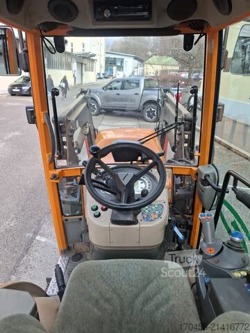 Traktor Fendt 208 V Vario