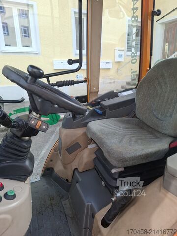 Traktor Fendt 208 V Vario