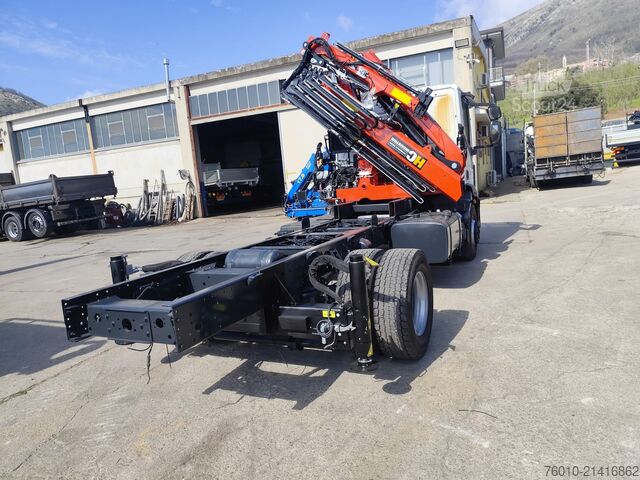 Macara mobilă Iveco EuroCargo 160-280