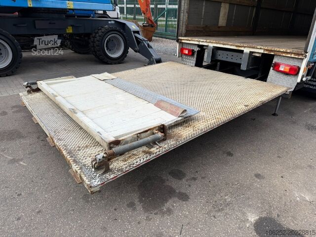 Glidende presenning Volvo FM 370 6x2 BOX 8m15 - LIFT + STEERING AXLE - EU...