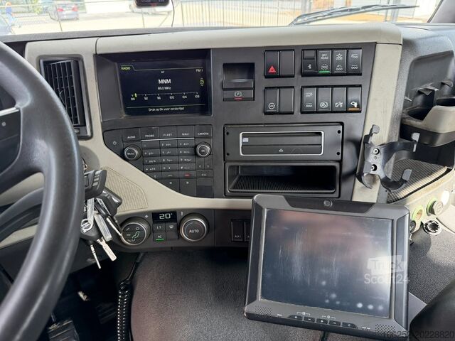 System ramion hakowych Volvo FM 420 8x2 HOOKLIFT + CRANE PALFINGER PK19.001 ...