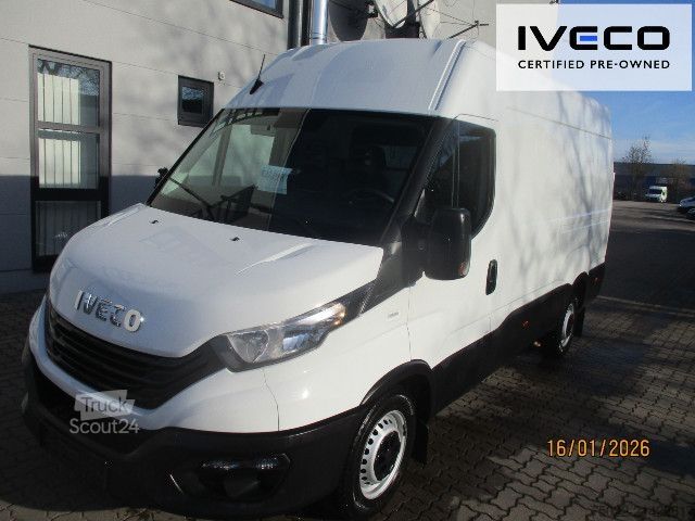 Панельний фургон IVECO 35S16 L2H2