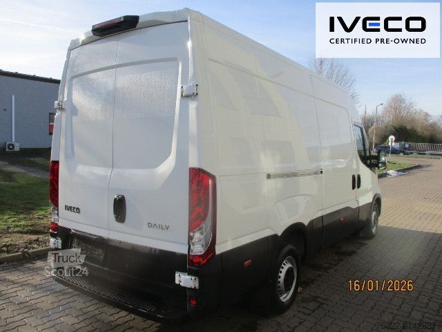 Панельний фургон IVECO 35S16 L2H2