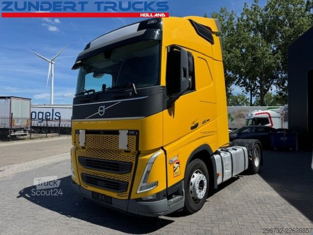Estándar-SZM Volvo FH 460 GLOBETROTTER,IPARCOOL, 2 TANKS, 2 BEDS, ...