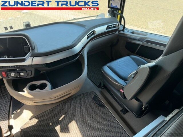 Standard-SZM DAF XG 530 ,RETARDER ,STANDCLIMA ,LEATHER ,ALCOA'S ...