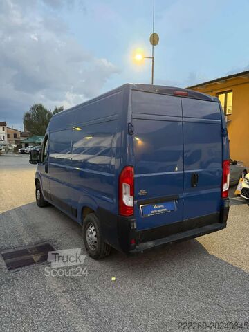 Fourgon PEUGEOT BOXER FURGONE