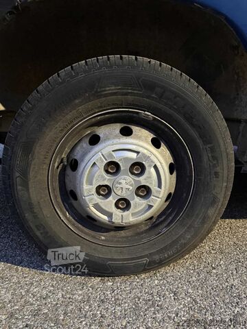 Fourgon PEUGEOT BOXER FURGONE