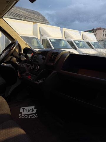 Fourgon PEUGEOT BOXER FURGONE
