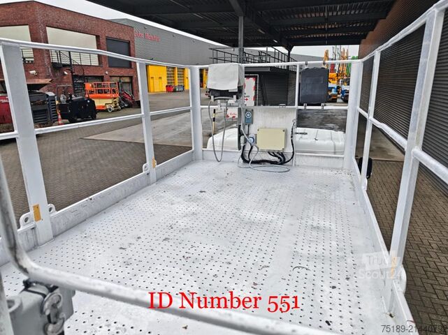 Hefplatform Nissan Cabstar 35.13 NT400 Multitel MS100