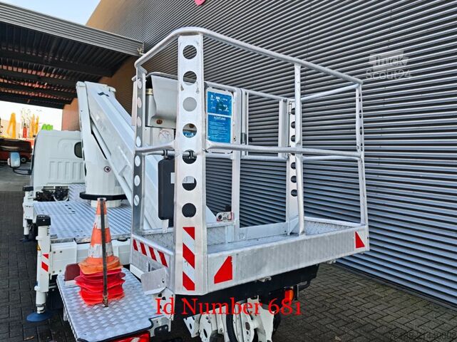 Lifting platform Ruthmann TB 270.2 Nissan Cabstar 35.12 NT400