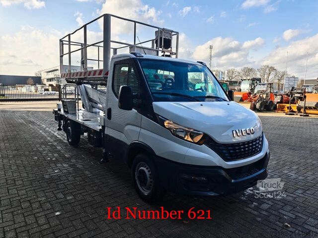 Plate-forme de levage Iveco Daily 35-140 Multitel MS100