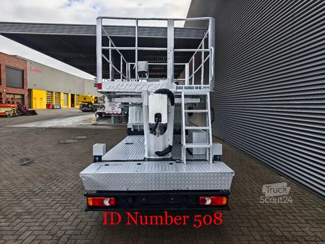 Hefplatform Nissan Cabstar 35.13 NT400 Multitel MS100