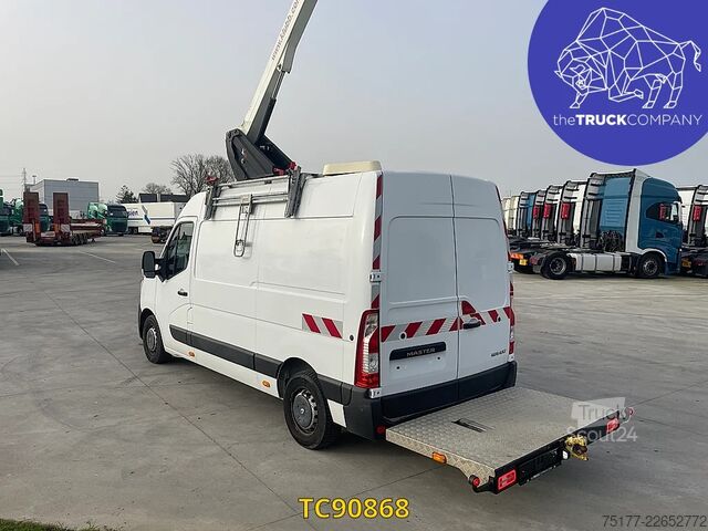Hebebühne Renault Master 145.35 Nacelle