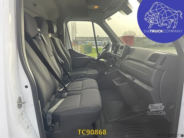 Plataforma elevatória Renault Master 145.35 Nacelle