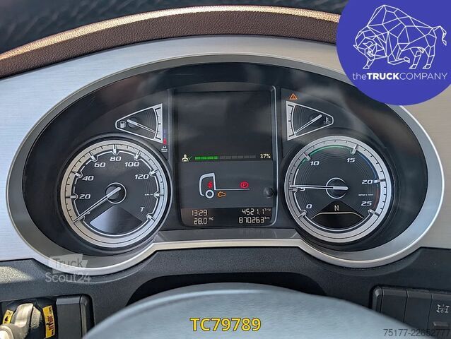 Standartinis-SZM DAF XF 530