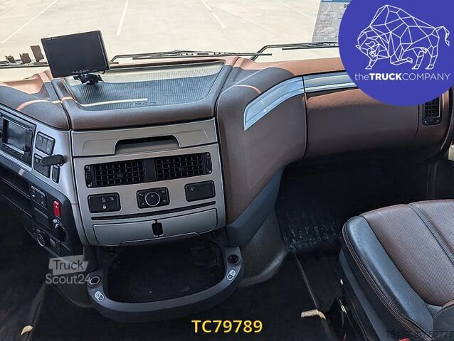 Standartinis-SZM DAF XF 530