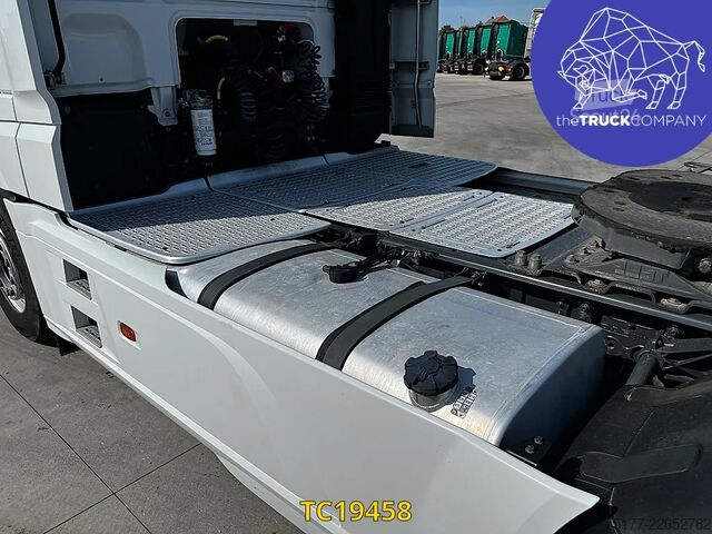 Standard-SZM DAF XF 530