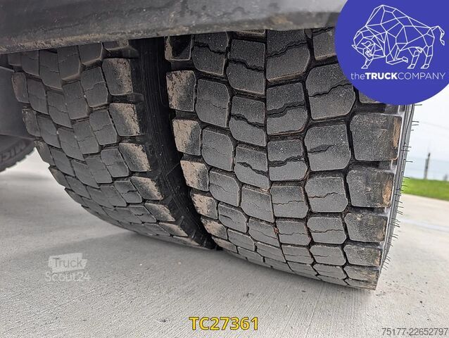 Standart-SZM DAF CF 440
