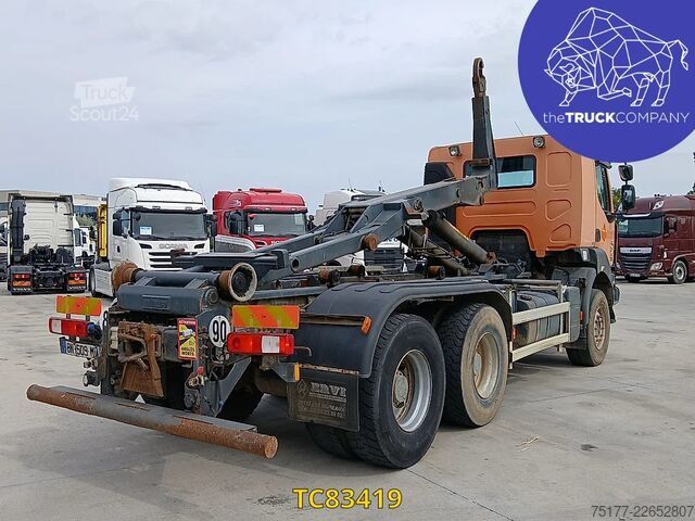 Контейнерні перевезення Renault Kerax 370