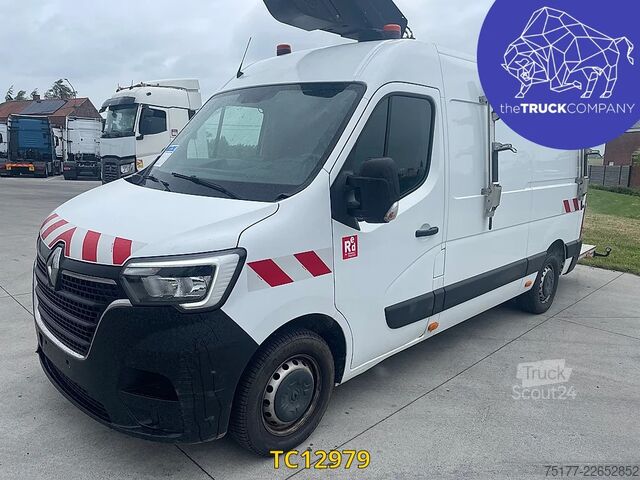 Zvedací plošina Renault Master 145.35 klubb