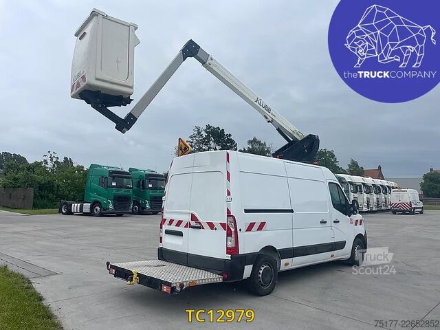 Zvedací plošina Renault Master 145.35 klubb