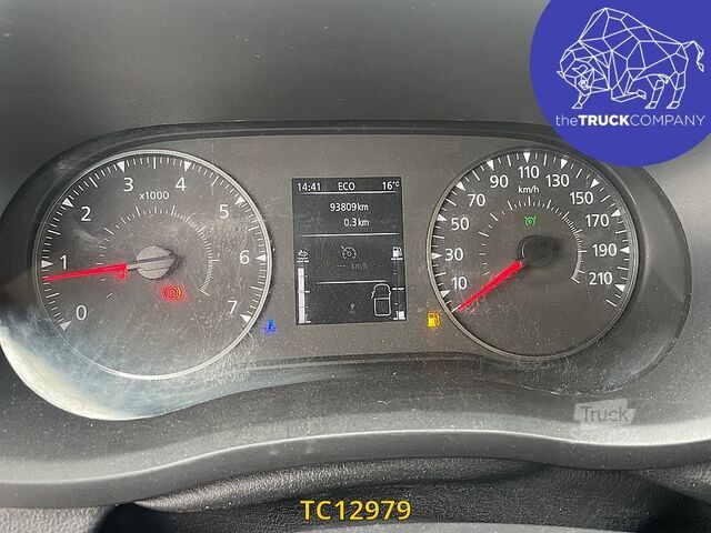 Plate-forme de levage Renault Master 145.35 klubb