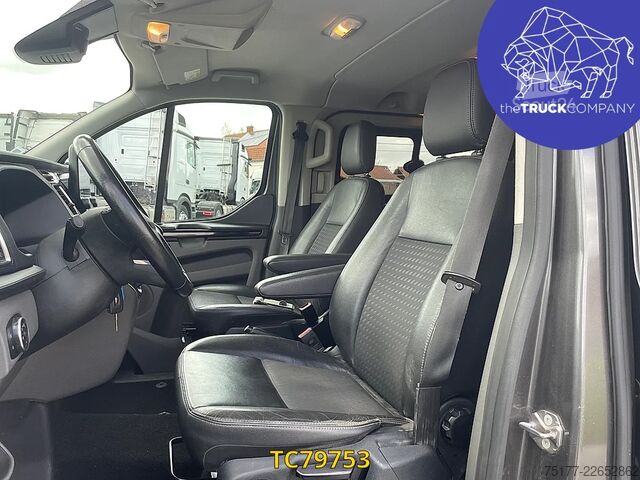 Osobní doprava Ford Transit Custom L2H1 5 - Places
