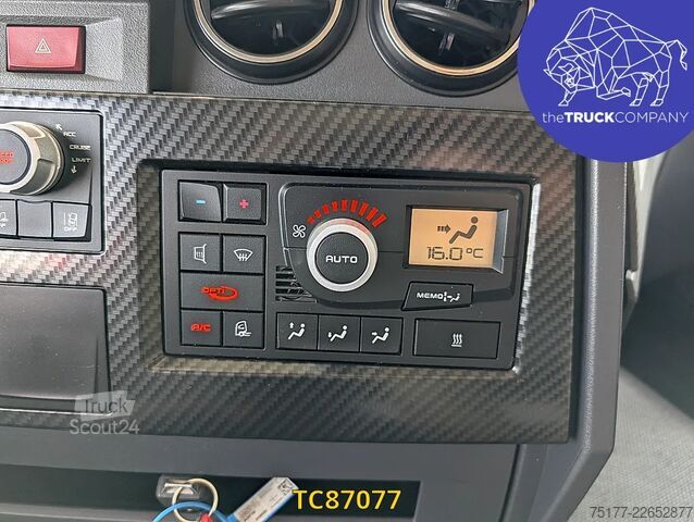 Standard-SZM Renault T 520