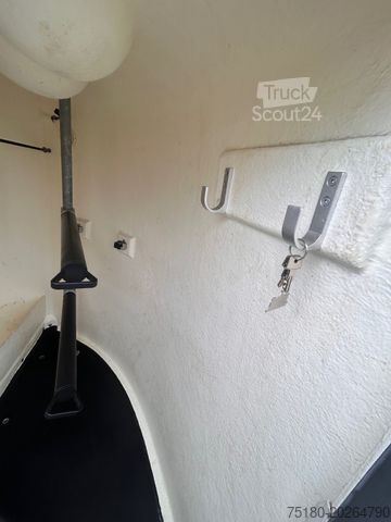 Remorque de transport de chevaux BÖCKMANN Comfort 2 Pferdeanhänger 2,4tCFFplus Aluboden SK