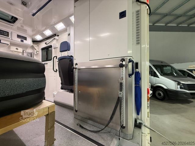 Vrachtwagen met bakwagen MERCEDES-BENZ Sprinter III 519*RTW*KOFFER*WOHNMOBIL*3.5T*AHK